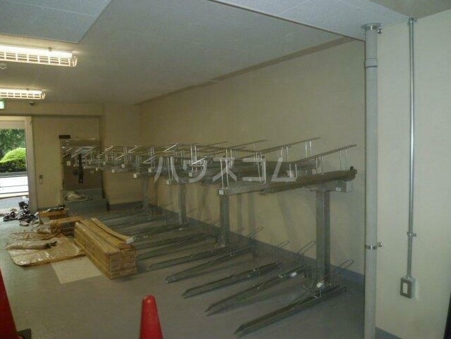 15/17 駐車場