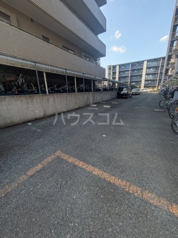 3/4 駐車場
