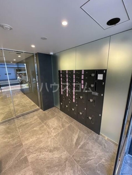 14/24 エントランス