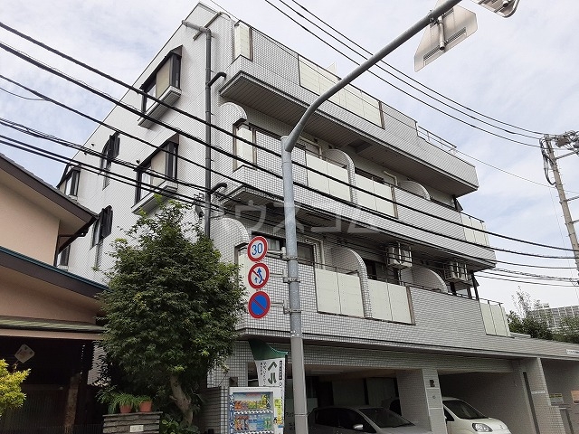 2/4 外観