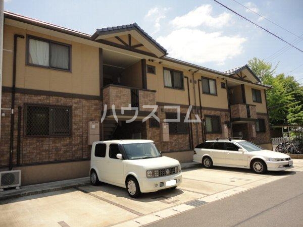 27/30 駐車場