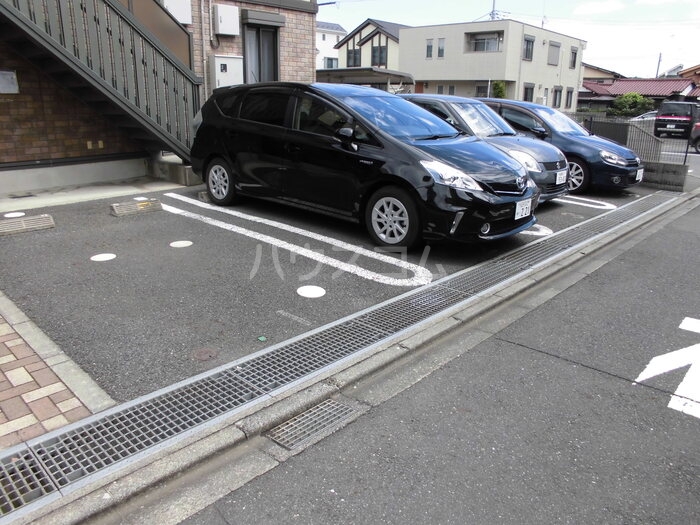 22/30 駐車場