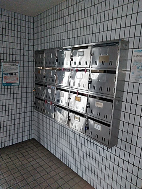 22/30 エントランス