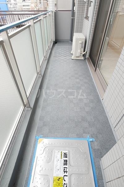 13/23 バルコニー