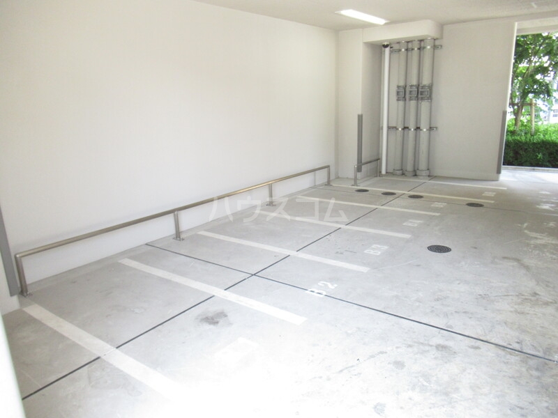 4/7 駐車場