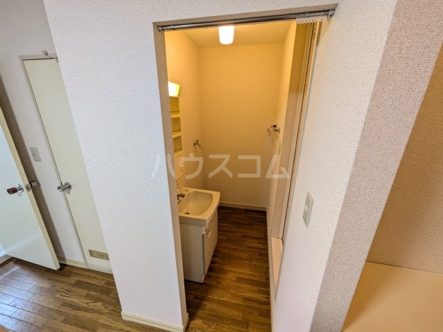 23/30 洗面