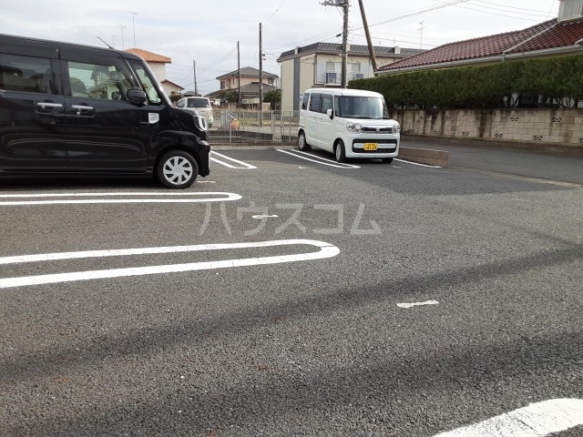 4/5 駐車場