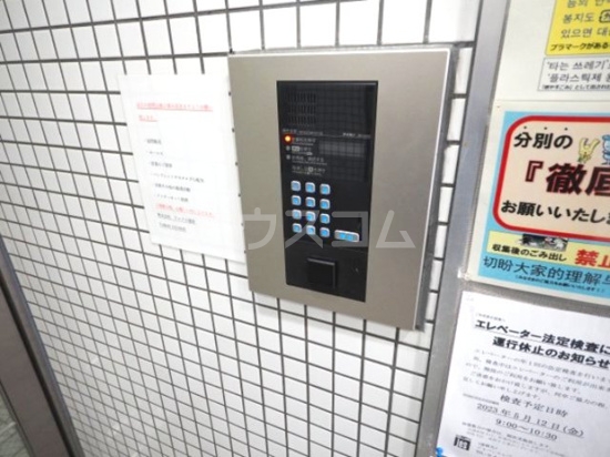 15/25 エントランス