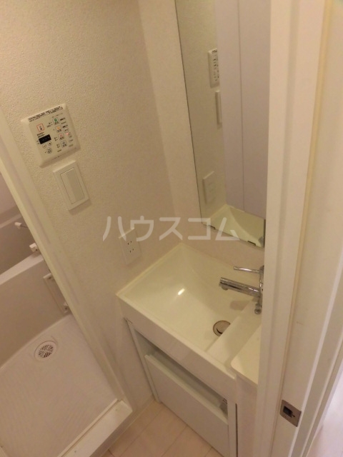 16/30 洗面