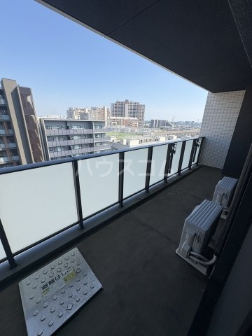 19/30 バルコニー