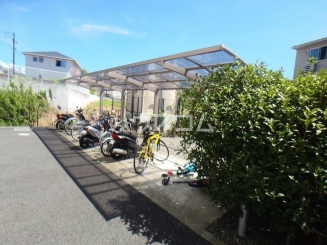 17/25 エントランス