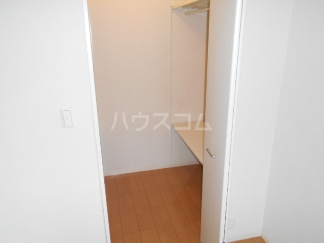 14/30 収納