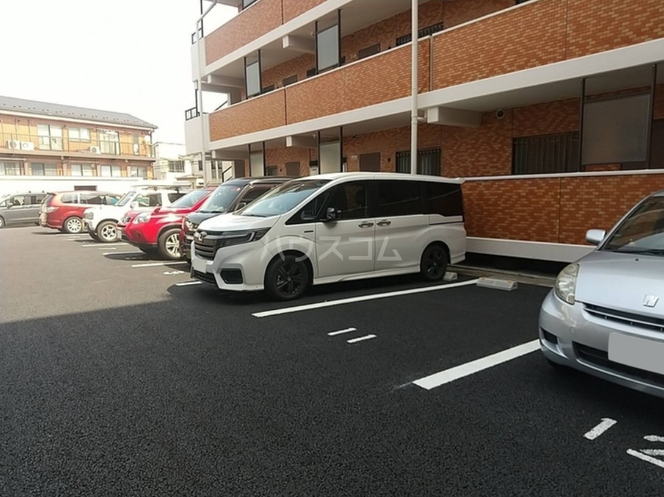 6/14 駐車場