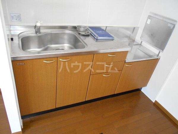 13/30 キッチン