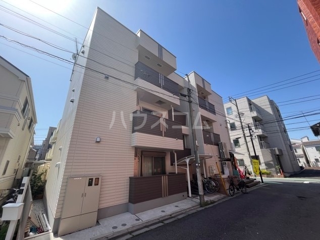 2/2 エントランス