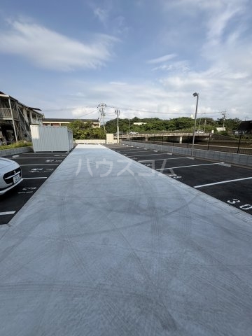 26/26 駐車場