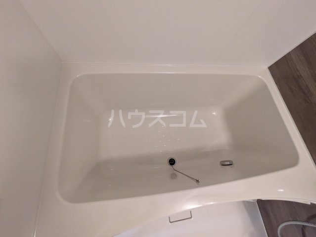 16/27 浴室