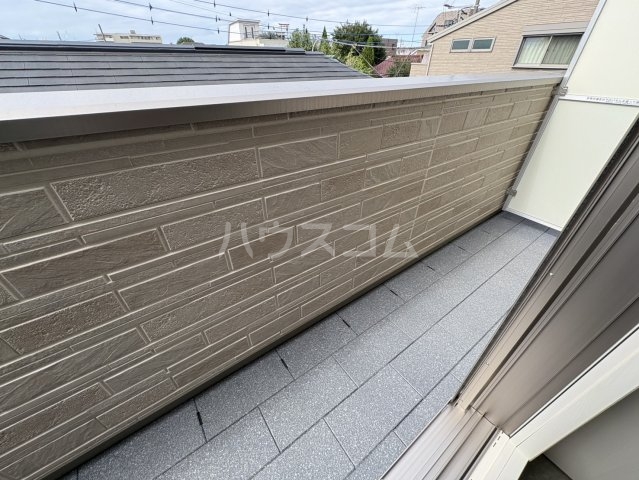 23/30 バルコニー