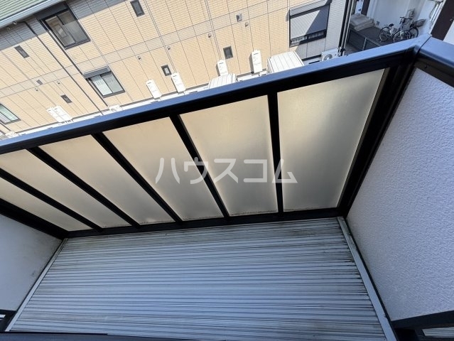 14/28 バルコニー