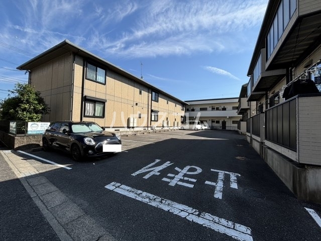 20/28 駐車場