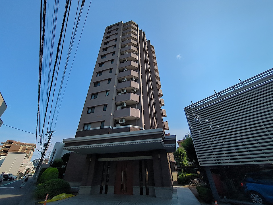 2/30 外観