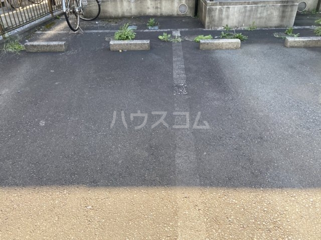 15/25 駐車場