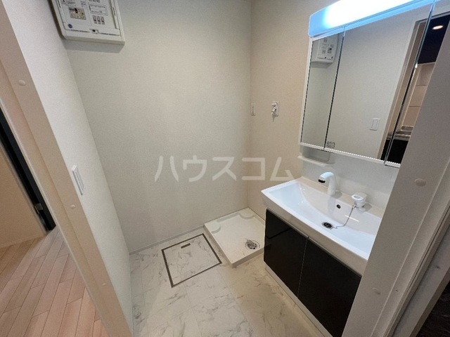 21/30 洗面