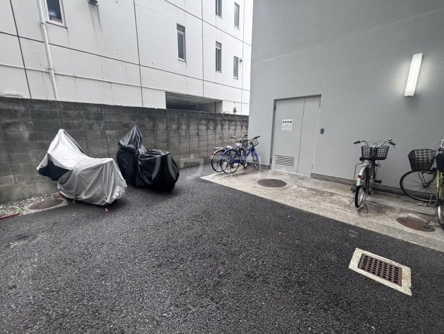 3/7 駐車場