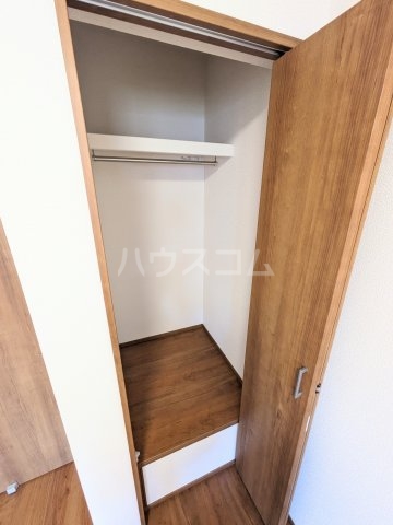 13/30 収納