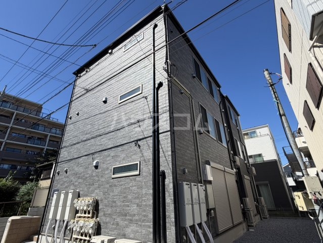 2/30 外観