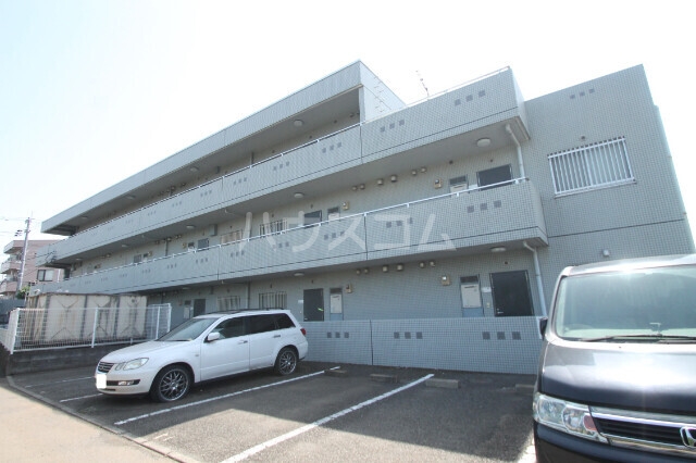 16/23 駐車場