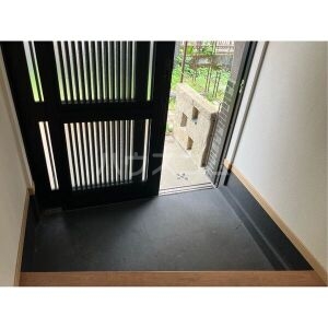 6/22 玄関
