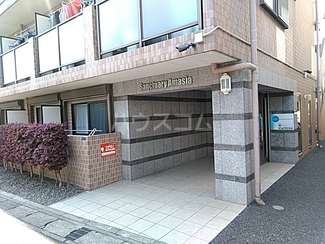 19/29 エントランス