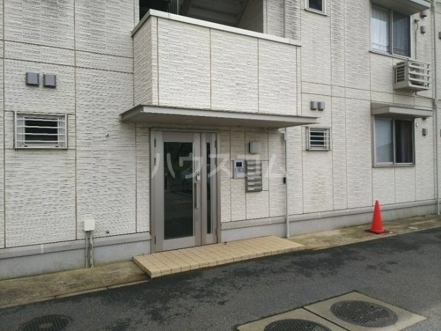 2/13 エントランス