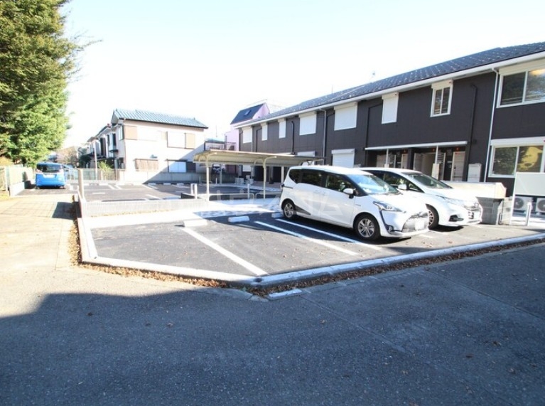 3/6 駐車場