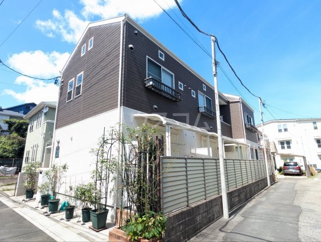 2/4 外観