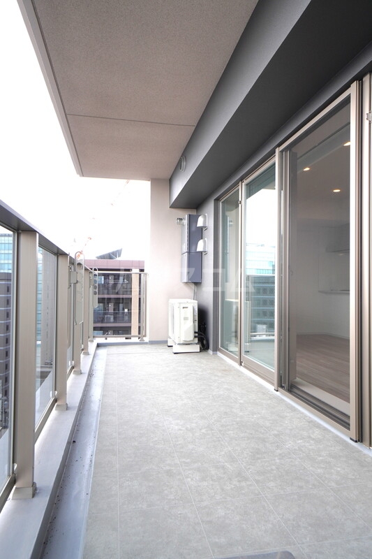 14/27 バルコニー