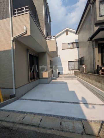 28/30 駐車場
