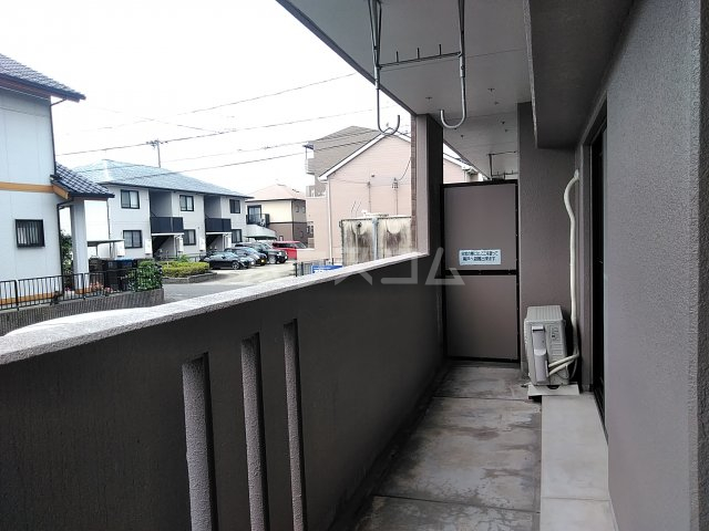 20/30 バルコニー