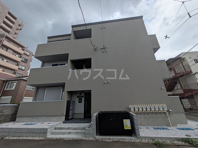 2/30 外観