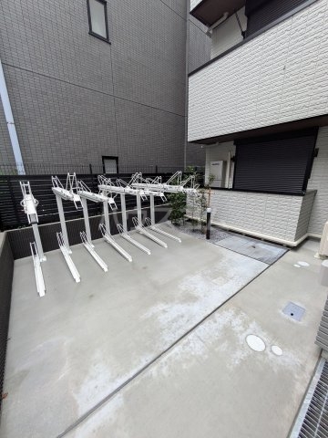 28/30 駐車場