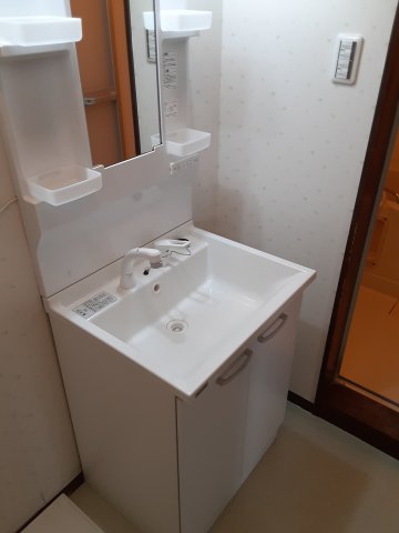 19/30 洗面