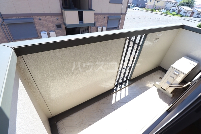 13/20 バルコニー