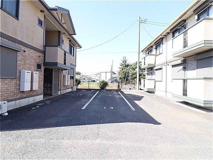 19/20 駐車場