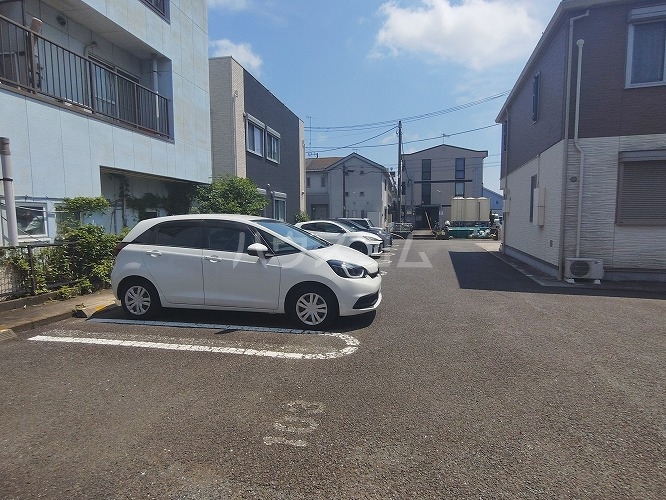 16/19 駐車場