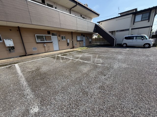 20/22 駐車場