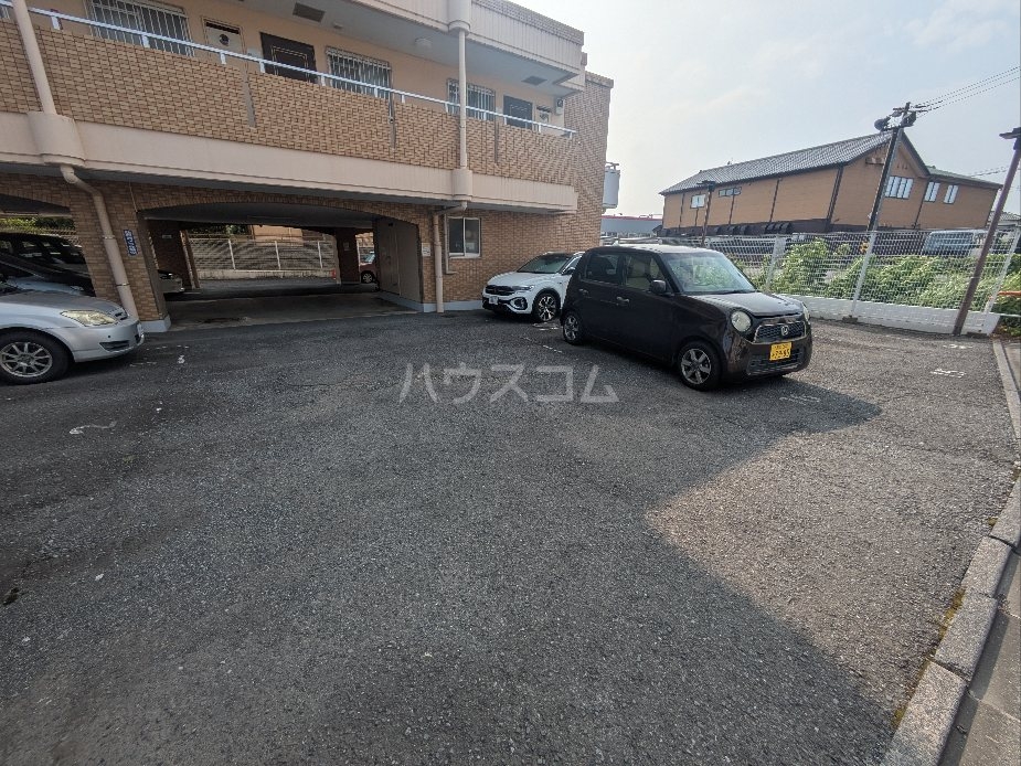 29/30 駐車場