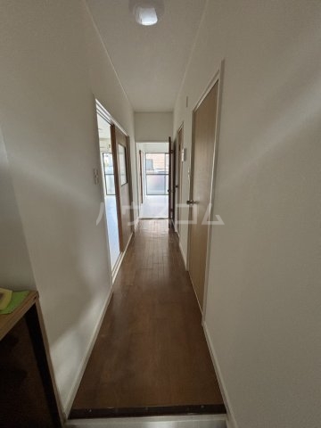 13/30 玄関