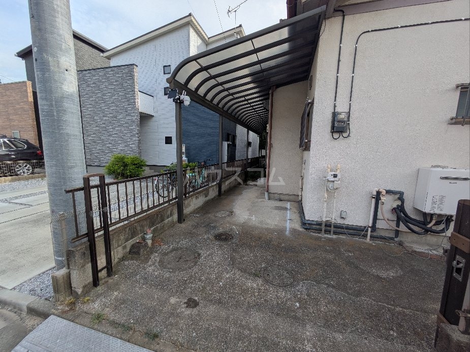 2/10 駐車場