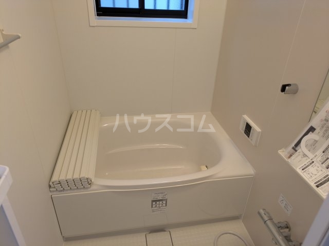 14/25 浴室